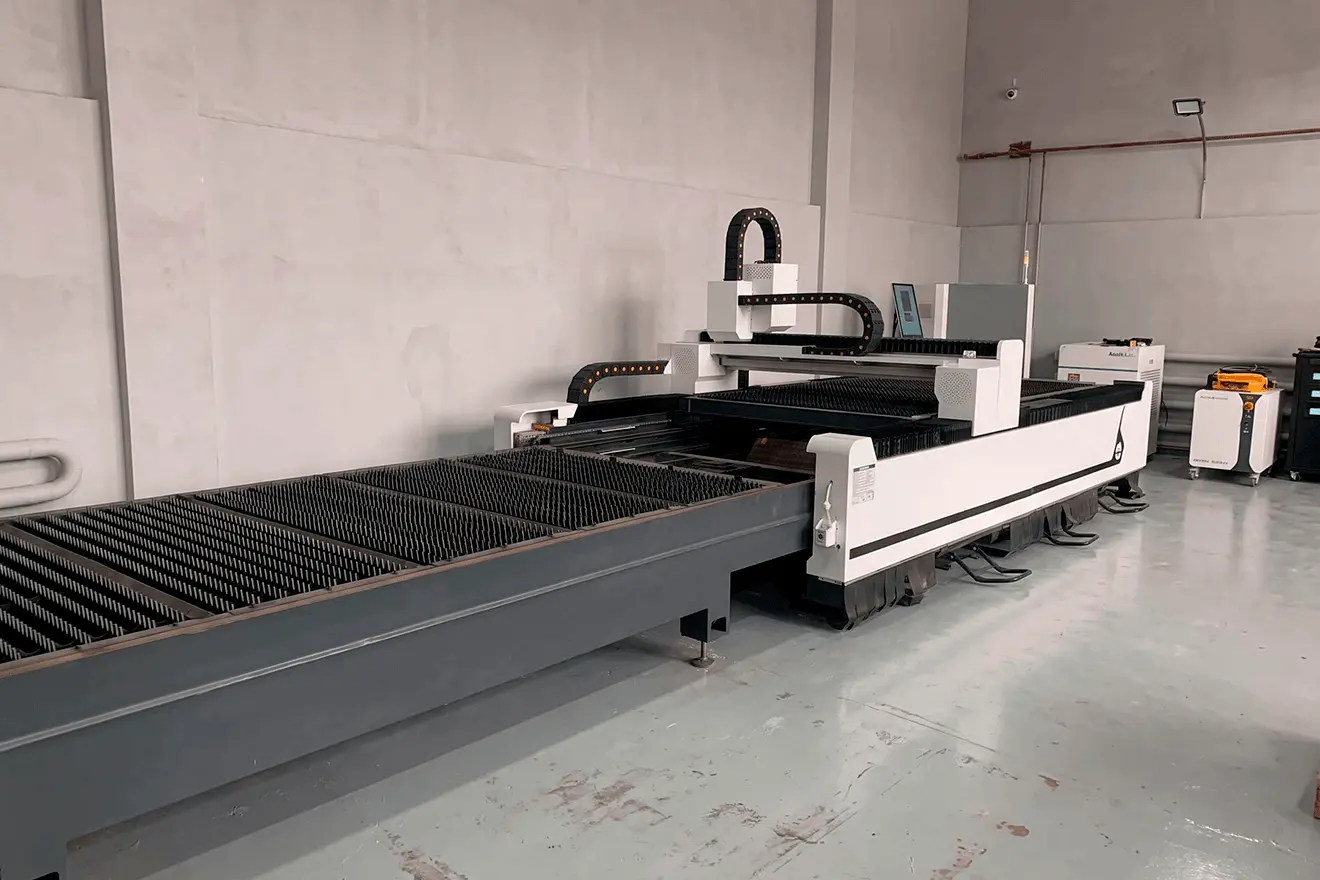 TOYAR LASER series EG
